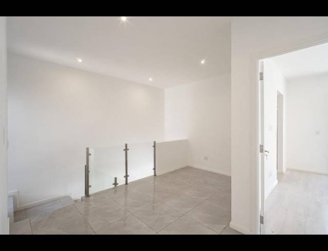 3 BEDROOM PROPERTY TO RENT IN BRYANSTON